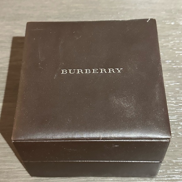 Burberry Ladies Watch - Picture 2 of 11